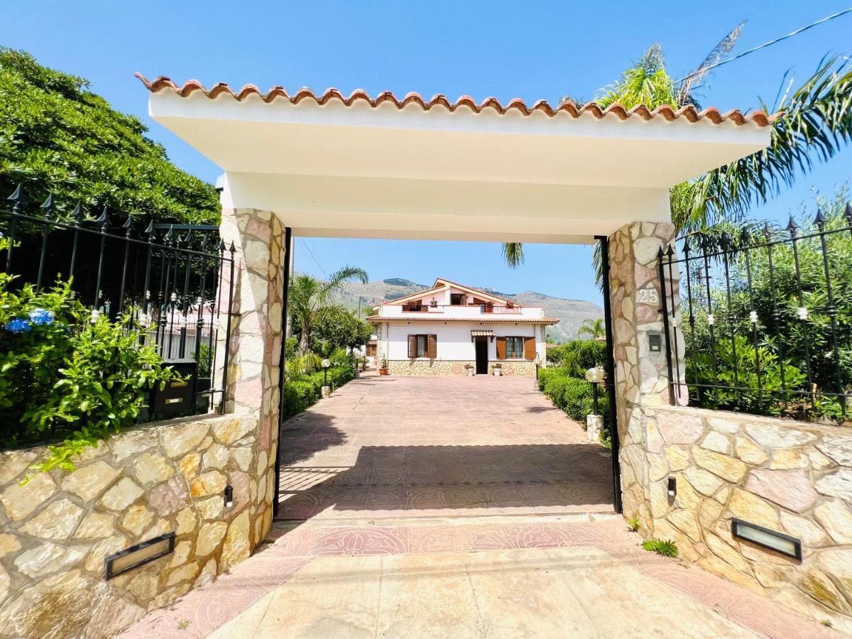Villa Genova Carini Bagian luar foto